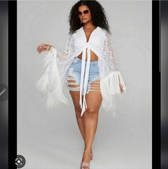 NWOT FASHION TO FIGURE ANGELICA FRINGE TIE FRONT TOP SIZE 3 - Picture 1 of 6